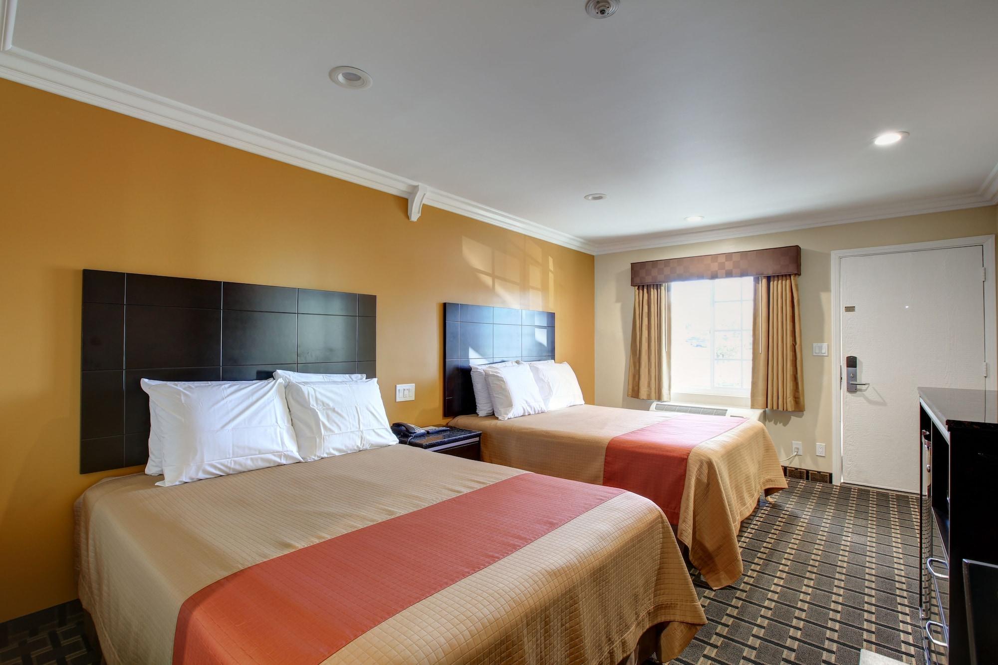 Ontario Inn & Suites Montclair Bagian luar foto