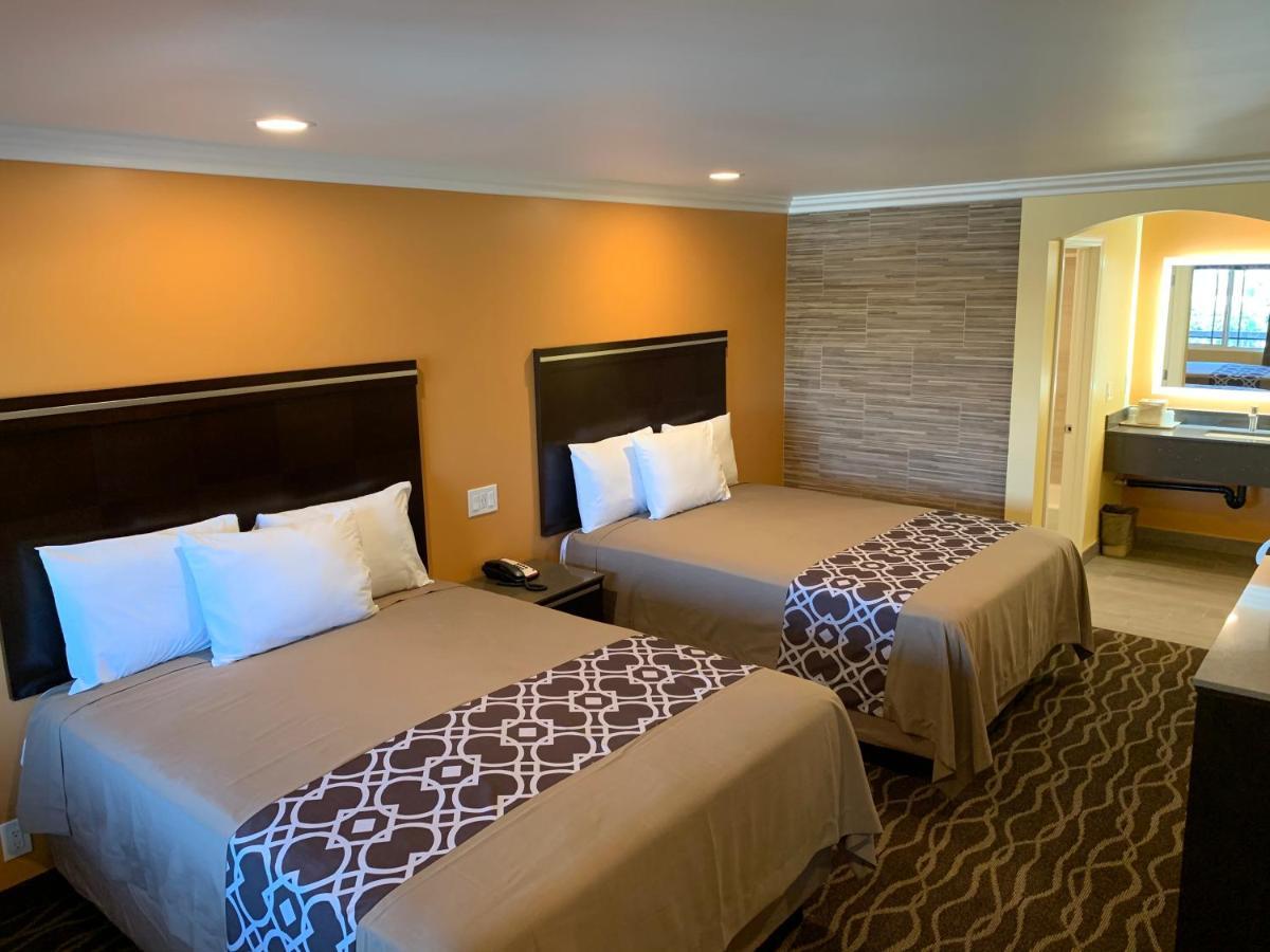 Ontario Inn & Suites Montclair Bagian luar foto